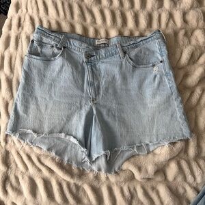 Abercrombie & Fitch The Dad Short | High Rise Light Wash Denim Shorts | Size 34
